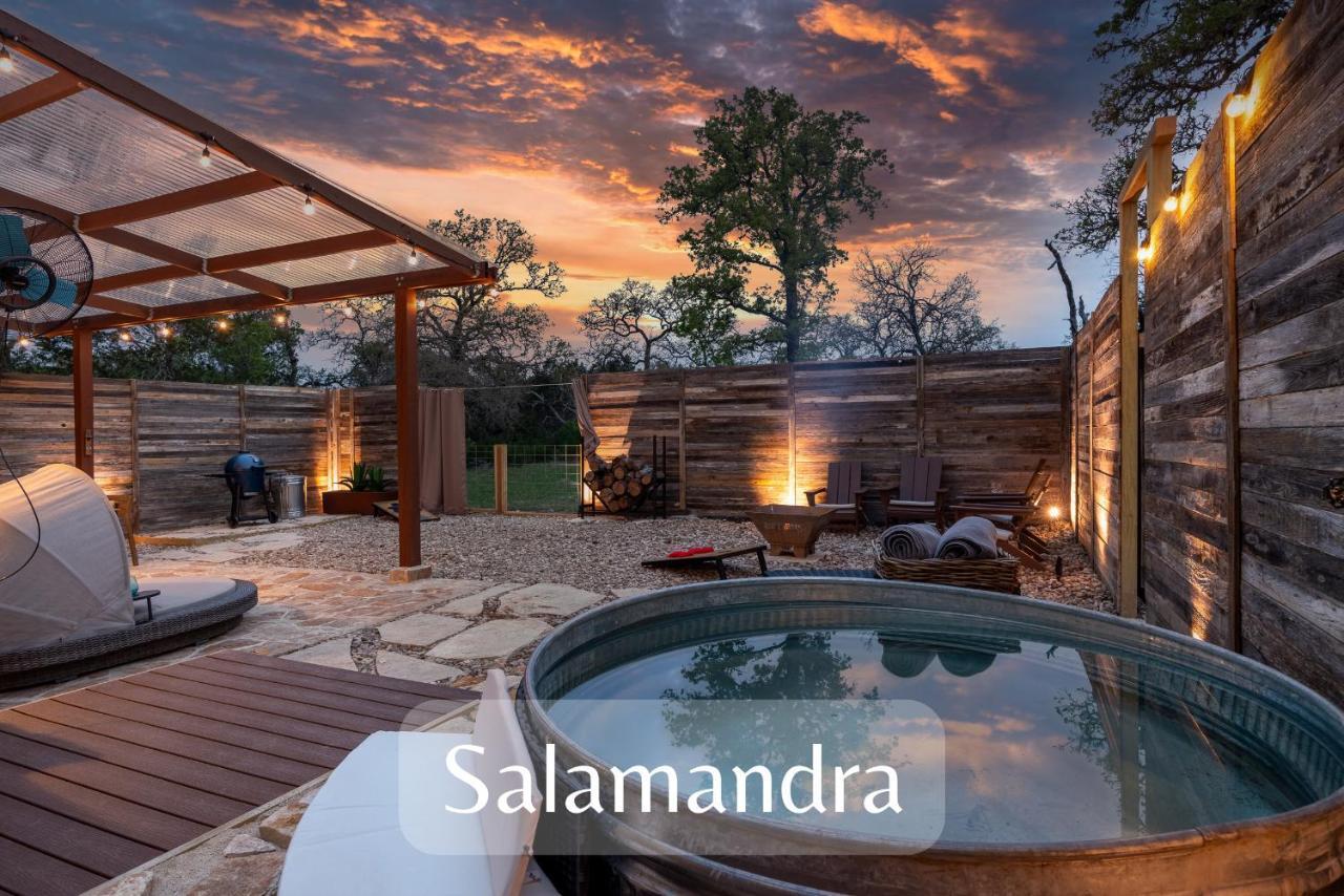 Romantic Tiny Luxury Retreat W Heated Pool, Sauna N Outdoor Shower In Wimberley 10 Acres Villa Esterno foto